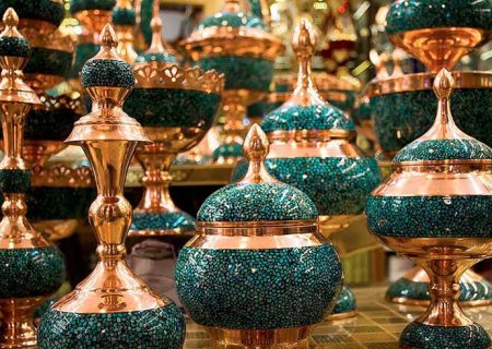 دریافت وام مشاغل خانگی ۱۸ هنرمند صنایع دستی در خمین